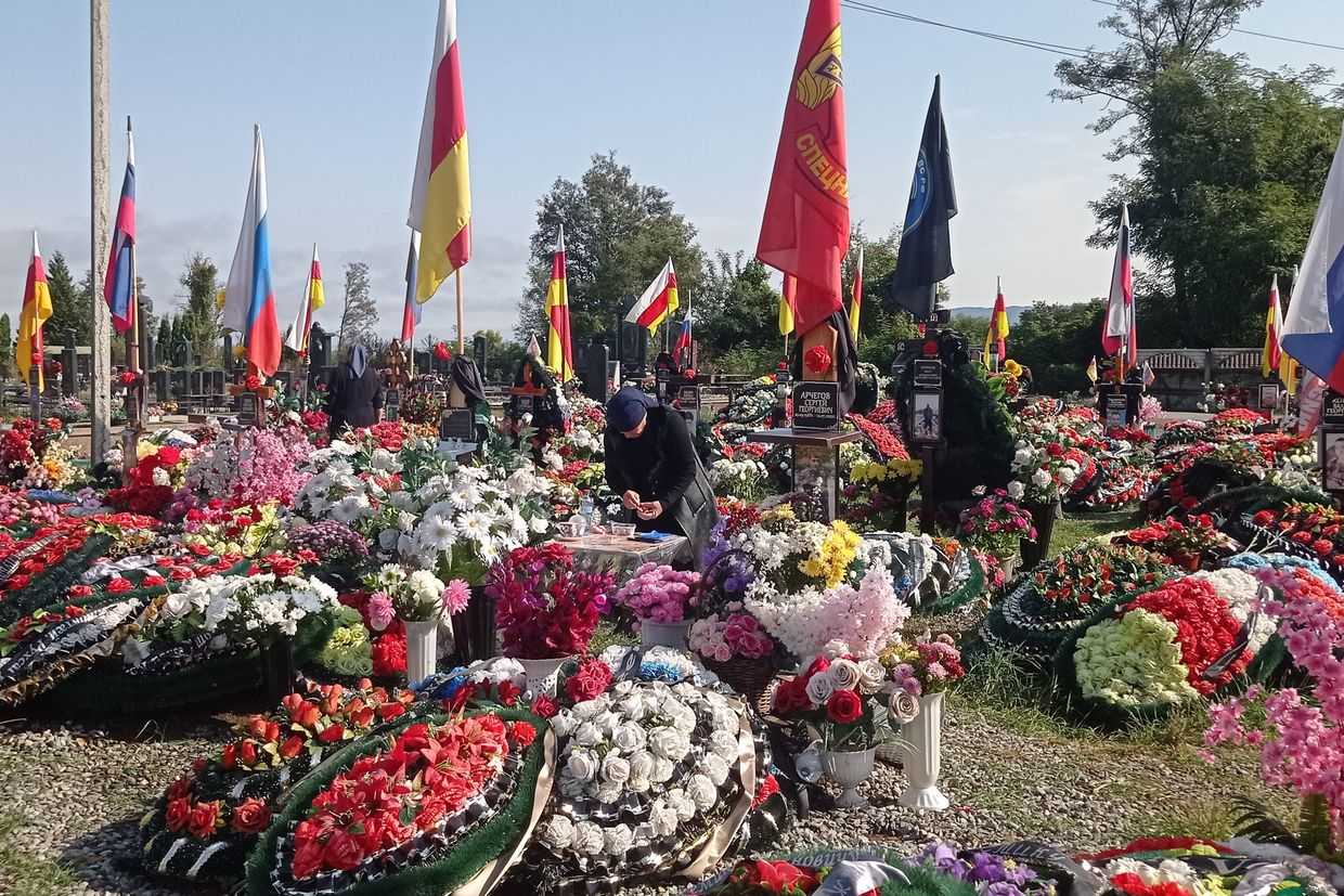 The cemetery of the participants of Russian Invasion of Ukraine in Vladikavkaz. Photo: Govorit NeMoskva, November 2022.