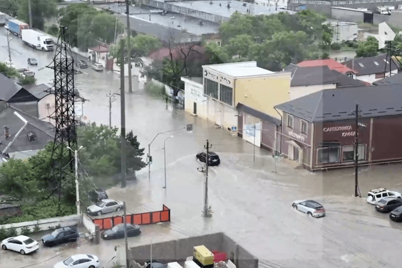 The flood in Makhachkala, 25 May 2026. Screengrab from video.